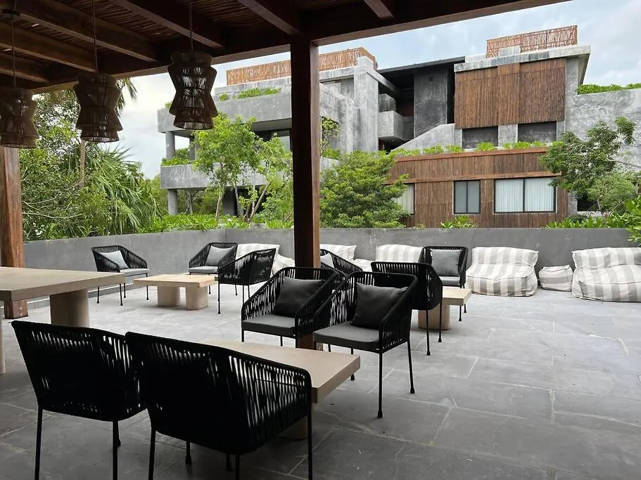 Humana In Tulum 아파트
